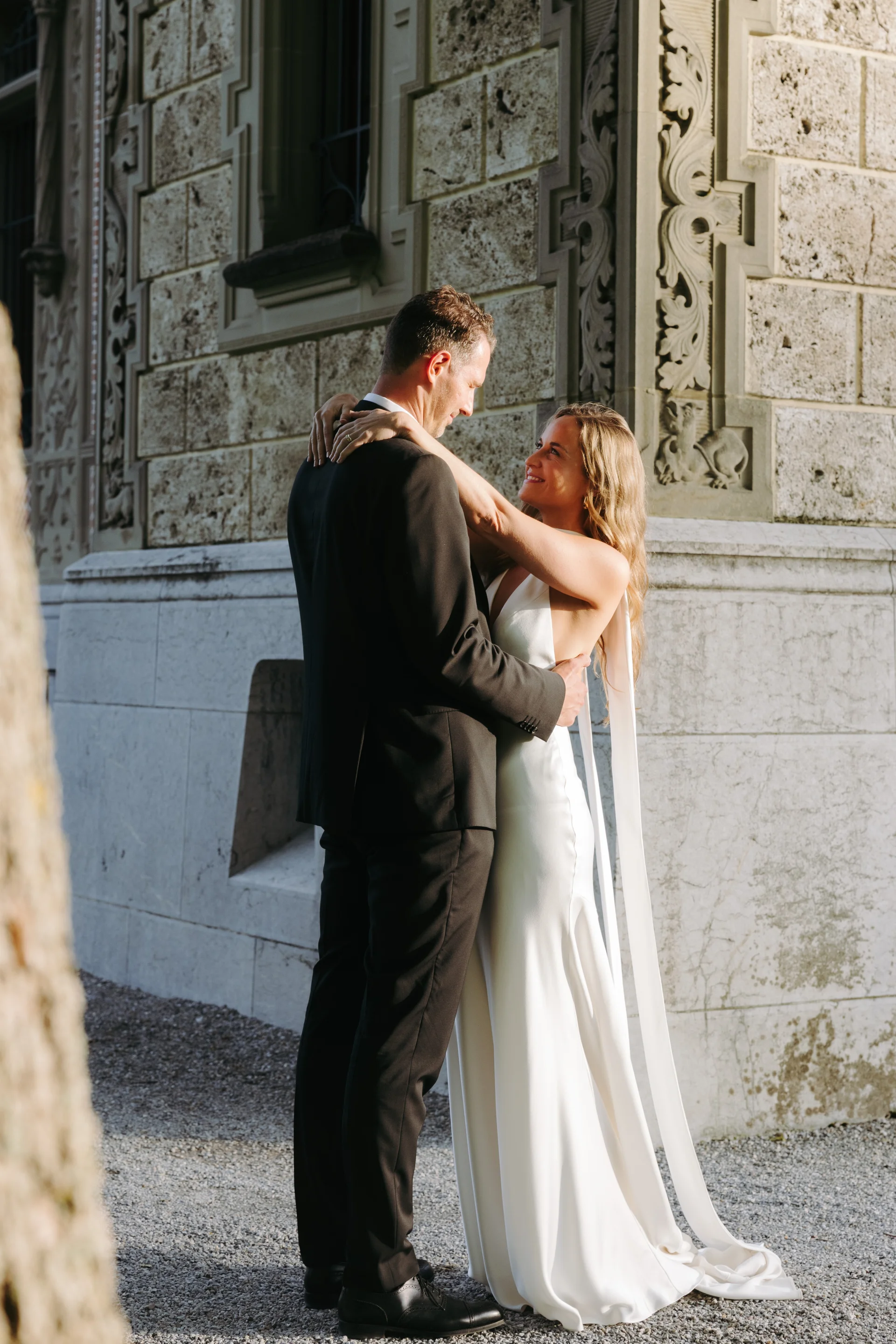 Emotionaler Vater-Tochter Tanz - bewegende Hochzeitsmomente eingefangen
